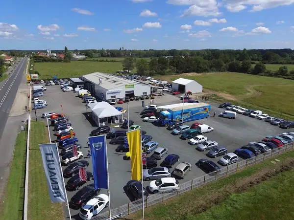 Photo publiée sur la fiche Google de Renault Garage Tierce Agent Renault, Sancoins