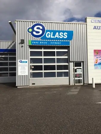 Photo publiée sur la fiche Google de Centre pare-brise S Glass Raon-l'Etape, Raon-l'Étape