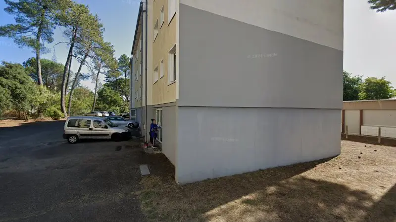 Vue de la rue devant MA Auto (MALVIN AGUER), Mont-de-Marsan