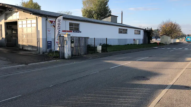 Photo publiée sur la fiche Google de AD Carrosserie ALLURAUTO, Miribel