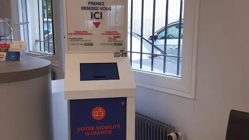 Photo publiée sur la fiche Google de France Pare-Brise - Chez Garage Hoche, Saint-Arnoult