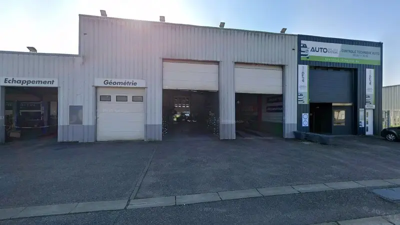 Vue de la rue devant GLASSAUTO - BAR-LE-DUC / FAINS-VEEL, Fains-Véel