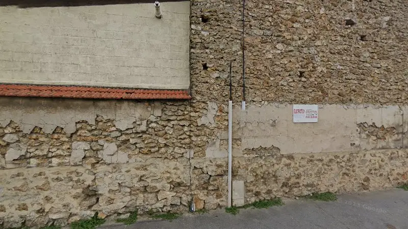 Vue de la rue devant BOLIT, La Ferté-sous-Jouarre