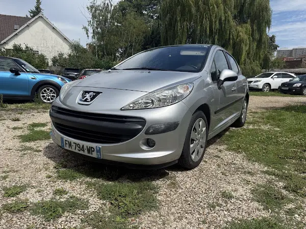 Photo publiée sur la fiche Google de SN AUTOMOBILES, Épinay-sur-Seine