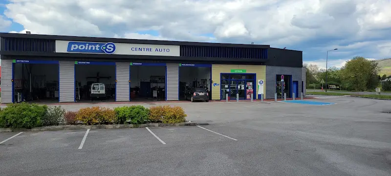 Photo publiée sur la fiche Google de Chevassu Pneus Point S - Centre Auto Poligny (Rue des Salines), Poligny
