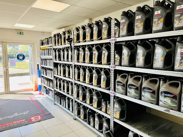 Photo publiée sur la fiche Google de BURGUNDY AUTO PARTS, Ahuy