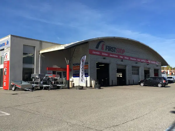Photo publiée sur la fiche Google de First Stop - Alphi PneuX - Châtillon - Promo Pneu, Valserhône