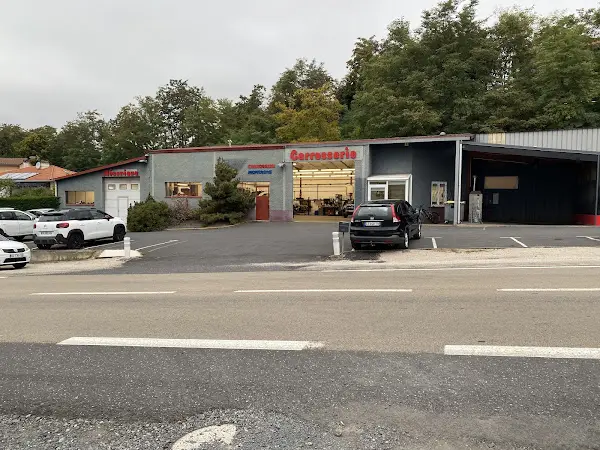 Photo publiée sur la fiche Google de Carrosserie Montagne, Coubon
