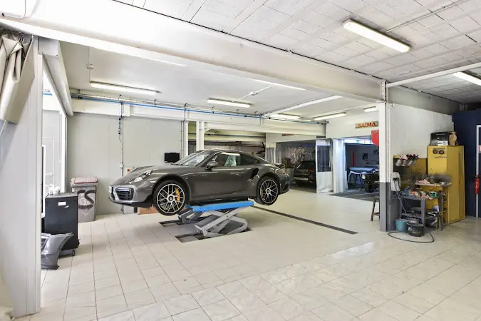 Photo publiée sur la fiche Google de CARROSSERIE SÉBASTIEN, Vallauris