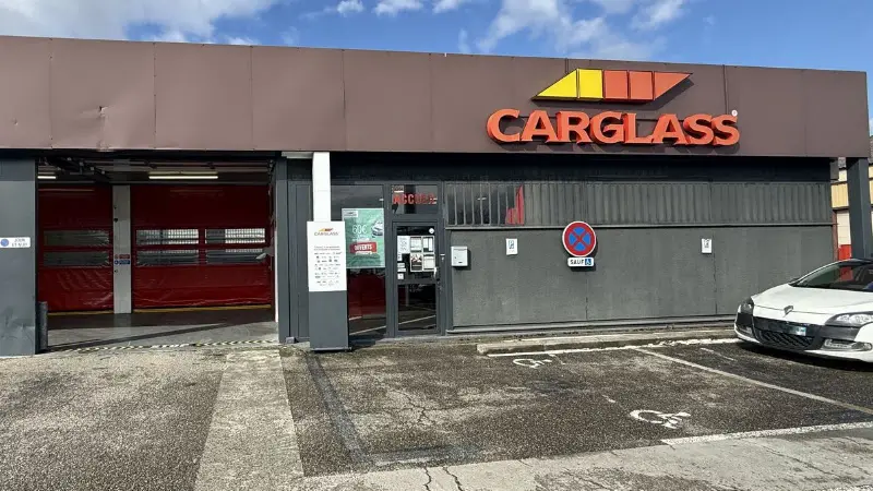Photo publiée sur la fiche Google de CARGLASS Pare-Brise Vaulx en Velin, Vaulx-en-Velin