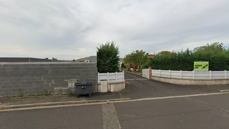 Vue de la rue devant FAP RENOV FAP 63, Cournon-d'Auvergne