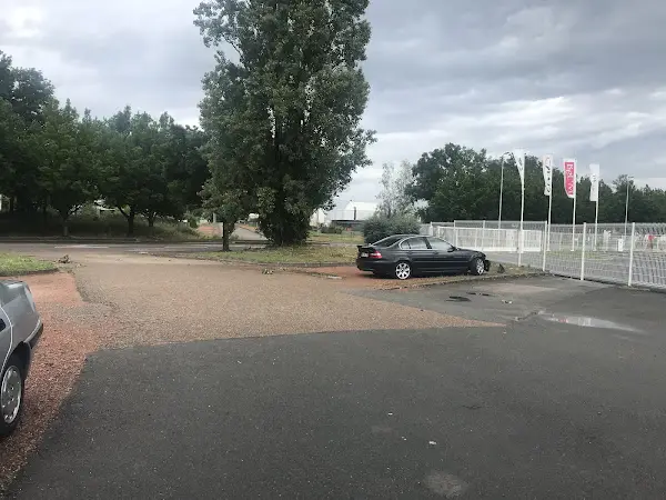 Photo publiée sur la fiche Google de Dg Carrosserie, Roanne