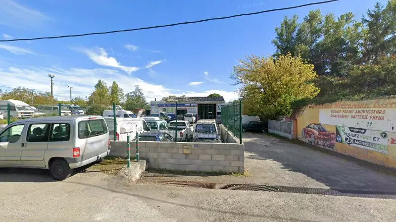 Vue de la rue devant Garage BAZIEGE MECANIQUE AUTO - 1,2,3 AutoService, Baziège