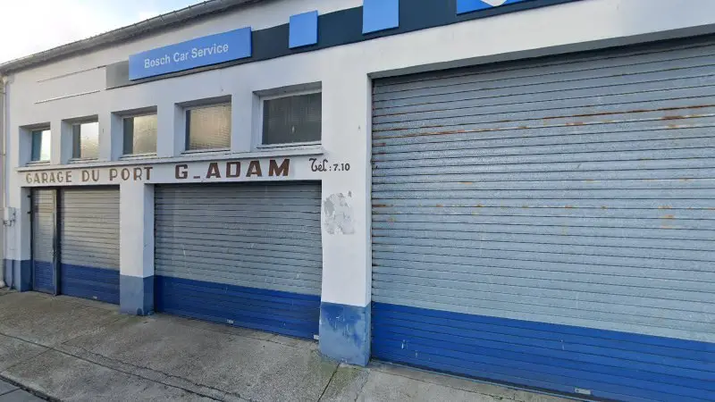 Vue de la rue devant Garage Adam Sarl Fecamp - Bosch Car Service, Fécamp