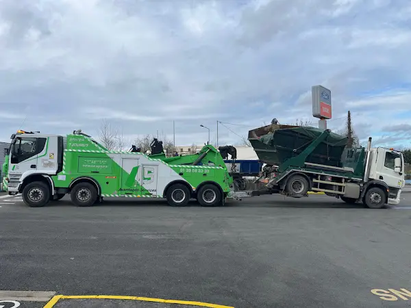 Photo publiée sur la fiche Google de AVANTAGES SERVICES Agence Ouest Dépannage / Dépannage Automobile 24h24 - 7j7, Achères