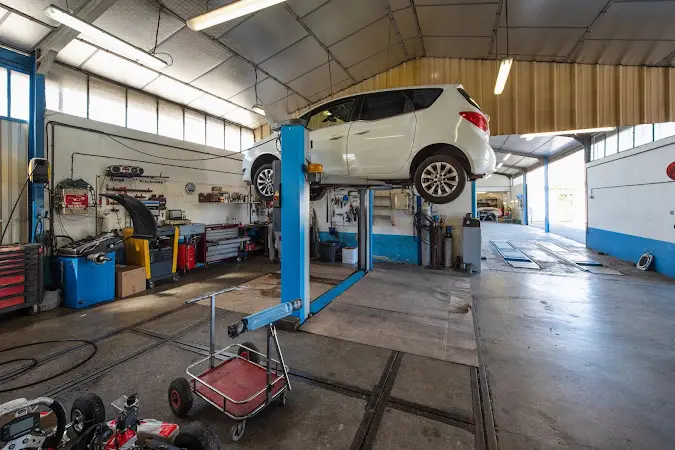 Photo publiée sur la fiche Google de Carrosserie Coiquault, Solliès-Pont