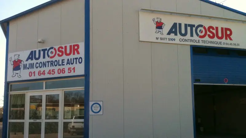 Photo publiée sur la fiche Google de Technical Control Autosur St. Pierre les Nemours, Saint-Pierre-lès-Nemours