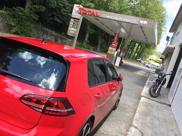 Photo publiée sur la fiche Google de Carrosserie AMS / Station-service Total, Saint-Martial-de-Valette