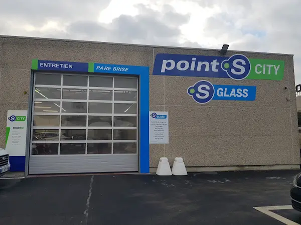 Photo publiée sur la fiche Google de Centre pare-brise S Glass Roncq, Roncq