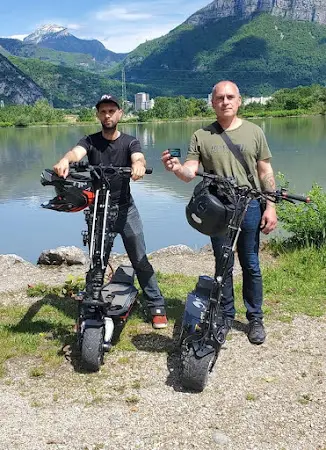 Photo publiée sur la fiche Google de Association « Trott' Club 38 » Réparateur De Trottinettes (Garage Solidaire), Échirolles