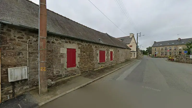 Vue de la rue devant Prepa West, Tréguidel