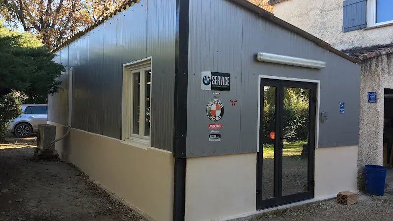 Photo publiée sur la fiche Google de BoxerJob.1 fermera ses portes le 01/06/2024 pour retraite, Salernes