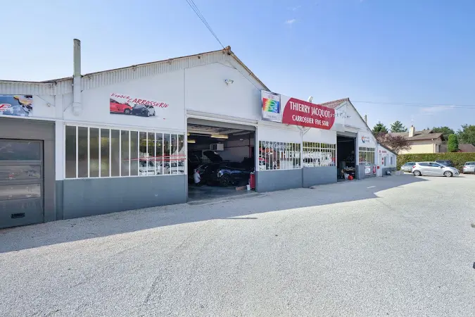 Photo publiée sur la fiche Google de CARROSSERIE JACQUOT FILS, Saint-Germain-du-Plain