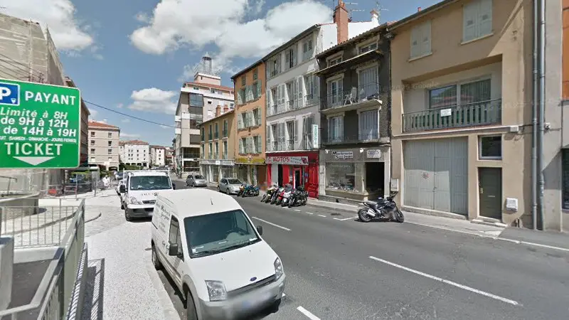 Vue de la rue devant J.C.Motos, Le Puy-en-Velay