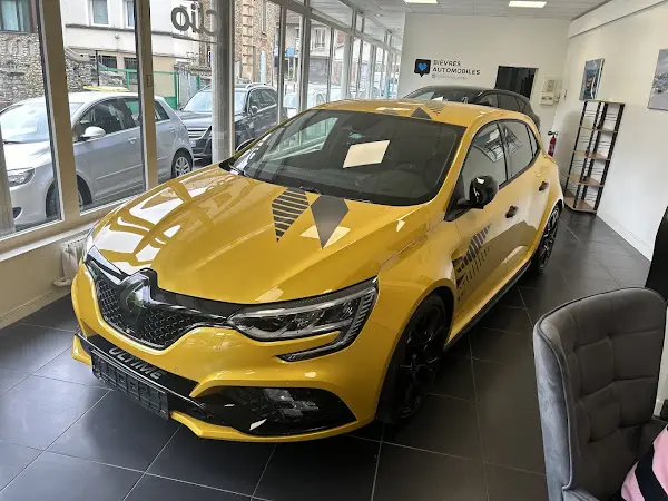 Photo publiée sur la fiche Google de Renault - Bièvres Automobiles, Bièvres