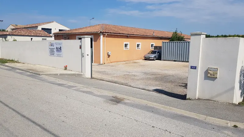Photo publiée sur la fiche Google de 2AVU Alpilles Aménagements Véhicules Utilitaires, Noves