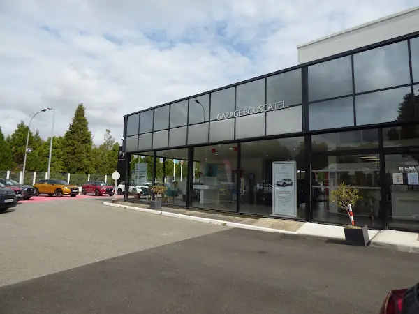 Photo publiée sur la fiche Google de Garage Bouscatel - Citroën - DS - AMI - GROUPE DUBREIL, Roquettes