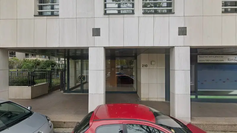 Vue de la rue devant Shirai, Boulogne-Billancourt