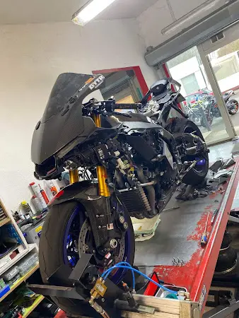 Photo publiée sur la fiche Google de RPM (Romain Pro Moto), Ayguesvives