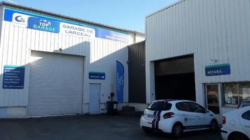 Photo publiée sur la fiche Google de TOP GARAGE - GARAGE DE L'ARCEAU, Saint-Barthélemy-d'Anjou