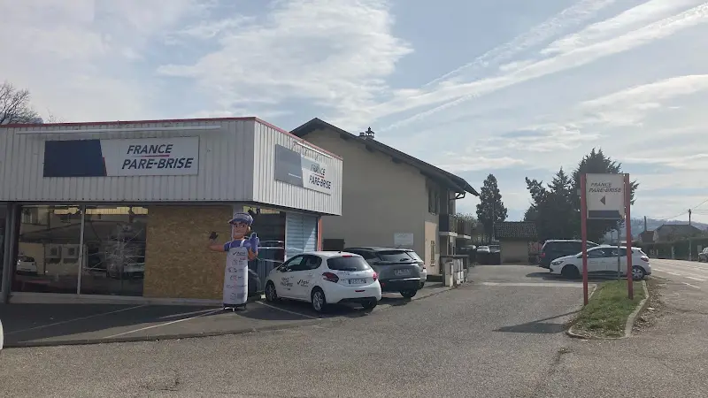 Photo publiée sur la fiche Google de France Pare-Brise, Viviers-du-Lac