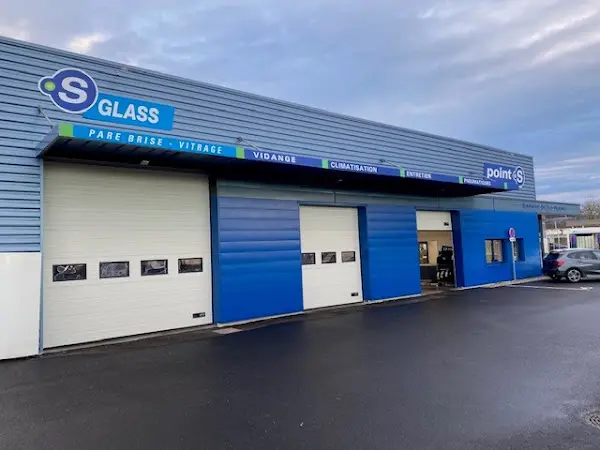 Photo publiée sur la fiche Google de Centre pare-brise S Glass Saint-Vulbas, Saint-Vulbas