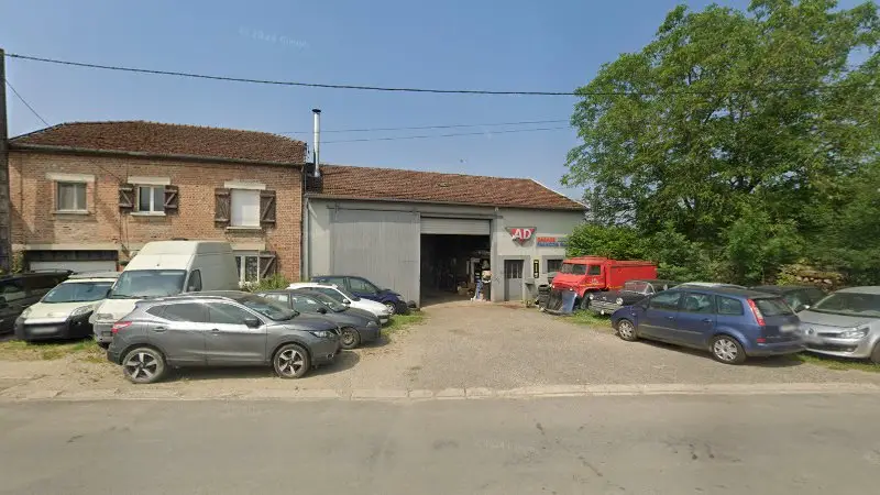 Vue de la rue devant AD Garage FRANCOIS GILLES - GF AUTOS, Fléville