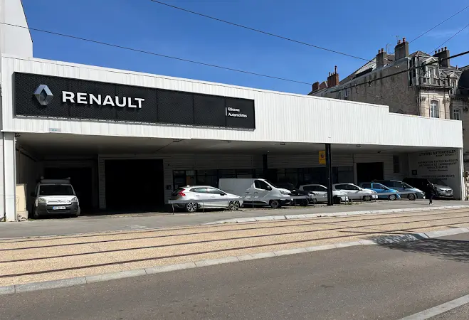 Photo publiée sur la fiche Google de Renault - Etienne Automobiles, Besançon