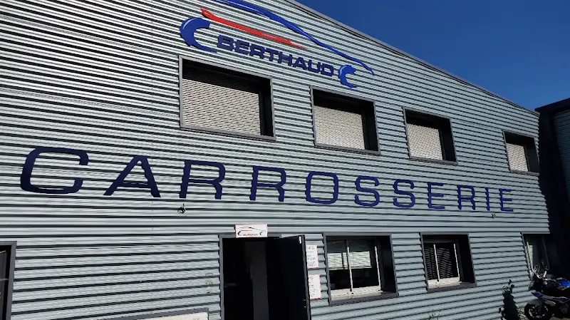 Photo publiée sur la fiche Google de Carrosserie Berthaud, Saint-Genis-Laval