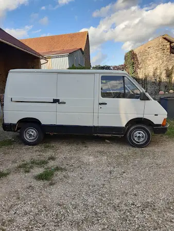 Photo publiée sur la fiche Google de La Ptit Voiture, Savigny-en-Terre-Plaine