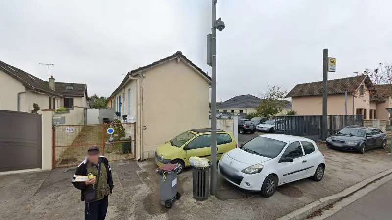 Vue de la rue devant Carrosserie E.d.s., Rosières-près-Troyes