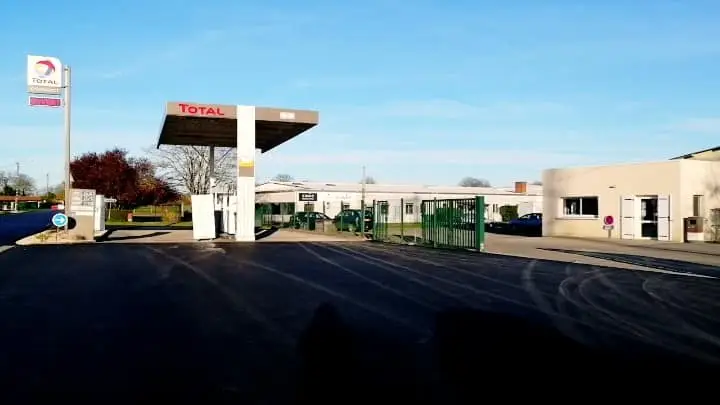 Photo publiée sur la fiche Google de USSON GARAGE 86 Station TOTAL, Usson-du-Poitou