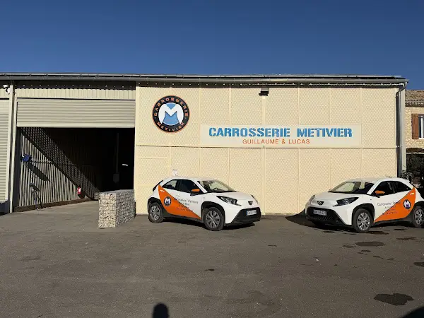 Photo publiée sur la fiche Google de GL CARROSSERIE CARROSSERIE METIVIER, Taillades