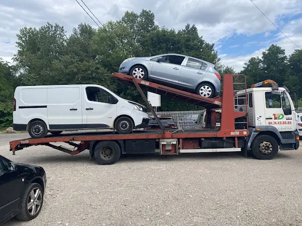 Photo publiée sur la fiche Google de verger transport depannage