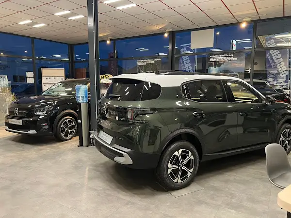Photo publiée sur la fiche Google de GARAGE RIBEYRON - Citroën, Craponne-sur-Arzon