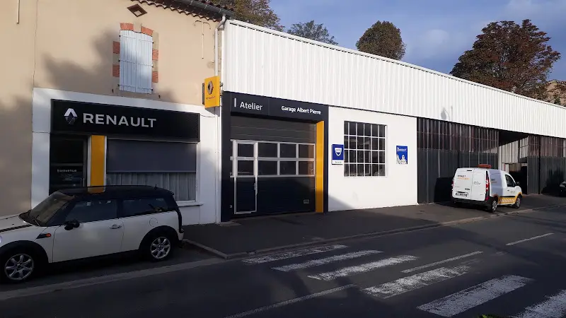 Photo publiée sur la fiche Google de garage Albert pierre agent renault, Viviers-lès-Montagnes