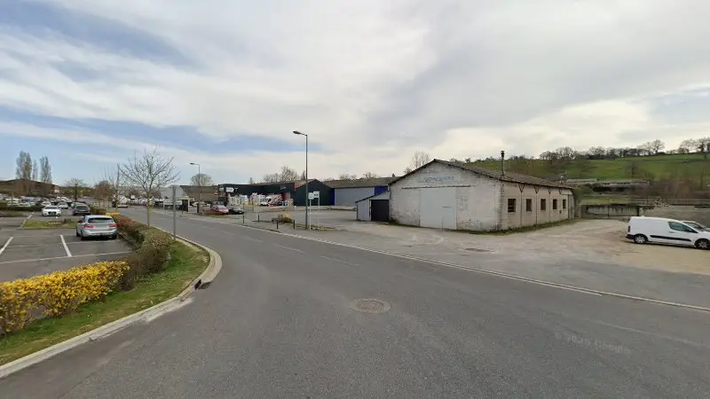 Vue de la rue devant Garage Ggr Sarl, Onet-le-Château