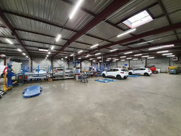 Photo publiée sur la fiche Google de Esthetic Auto 37 - Carrosserie / Peinture / Mécanique / Parebrise, Tours