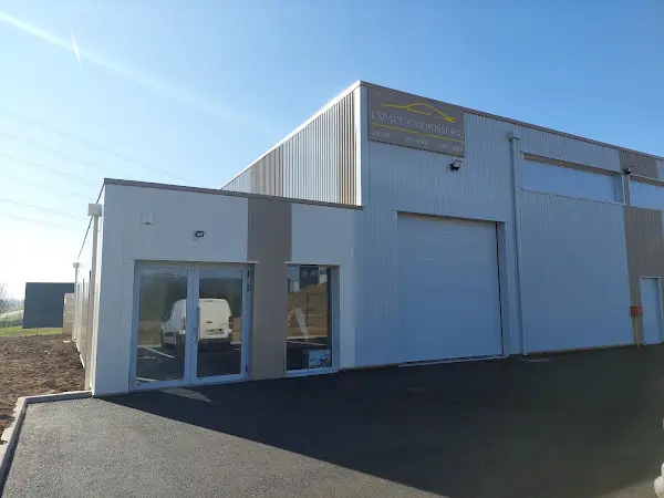 Photo publiée sur la fiche Google de Espace Carrosserie SARL, Joué-lès-Tours