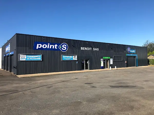 Photo publiée sur la fiche Google de Centre pare-brise S Glass Saint-Hilaire-du-Harcouet, Saint-Hilaire-du-Harcouët